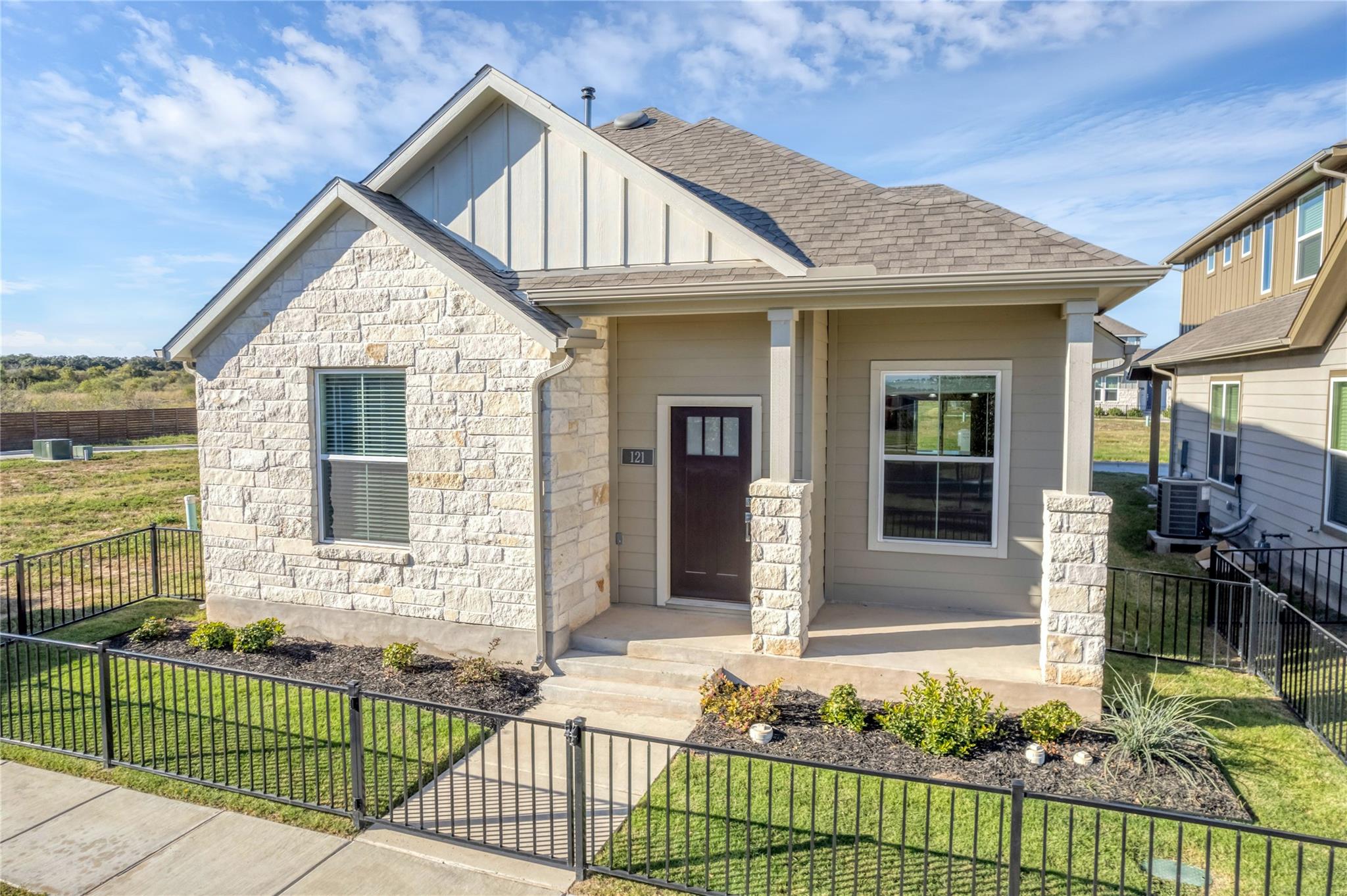 ABOR-6132295, 121 Pinnacle LN