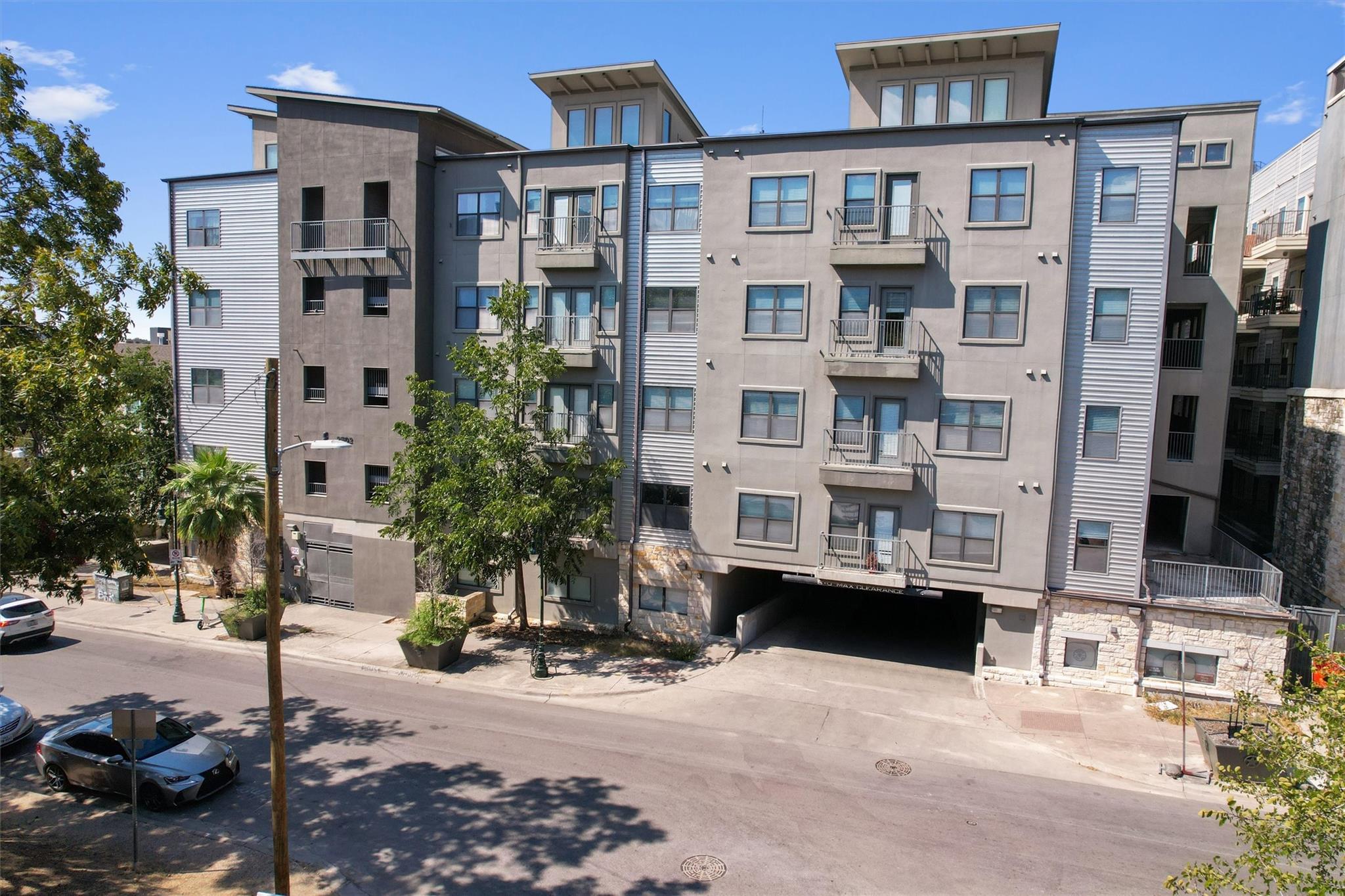 ABOR-4456755, 2502 Leon ST # 202