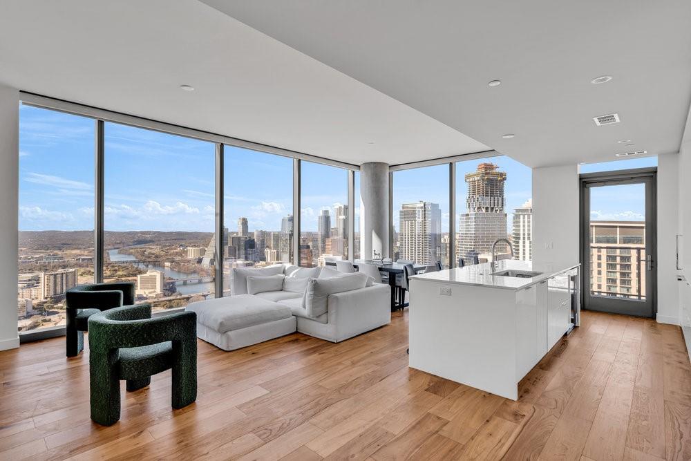 ABOR-2721038, 44 East Ave # 4303