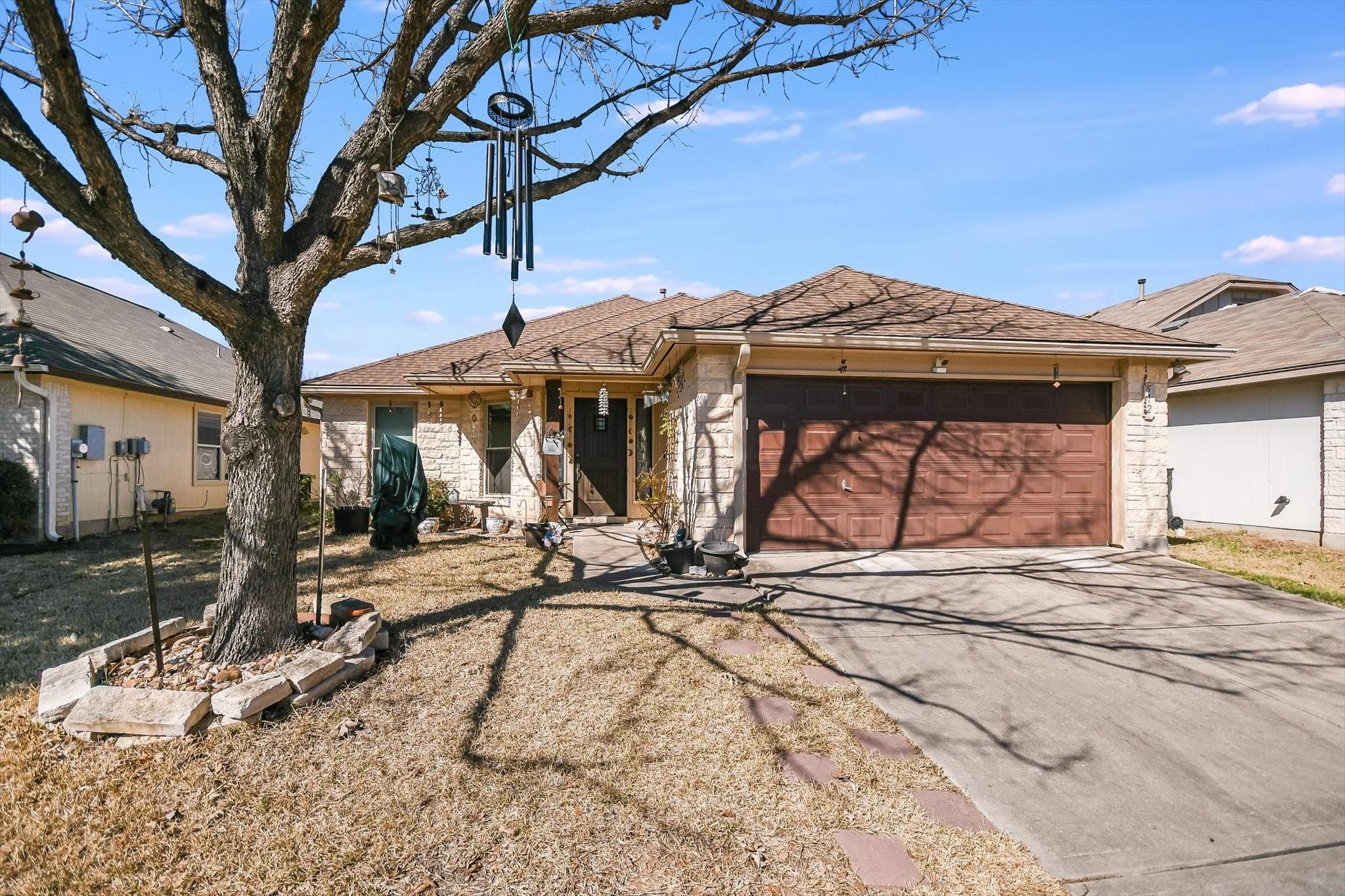 ABOR-1728144, 512 Red Tails DR