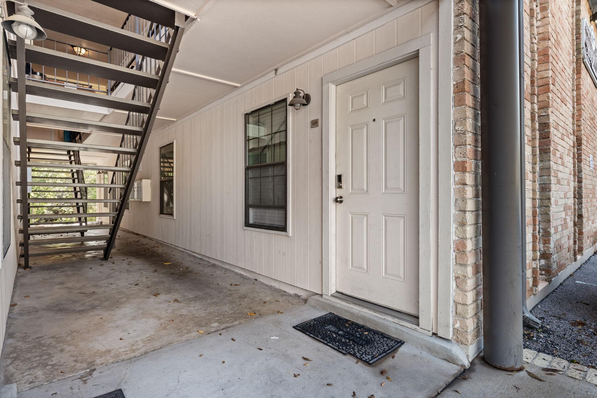 ABOR-8144122, 407 E 45th ST # 109