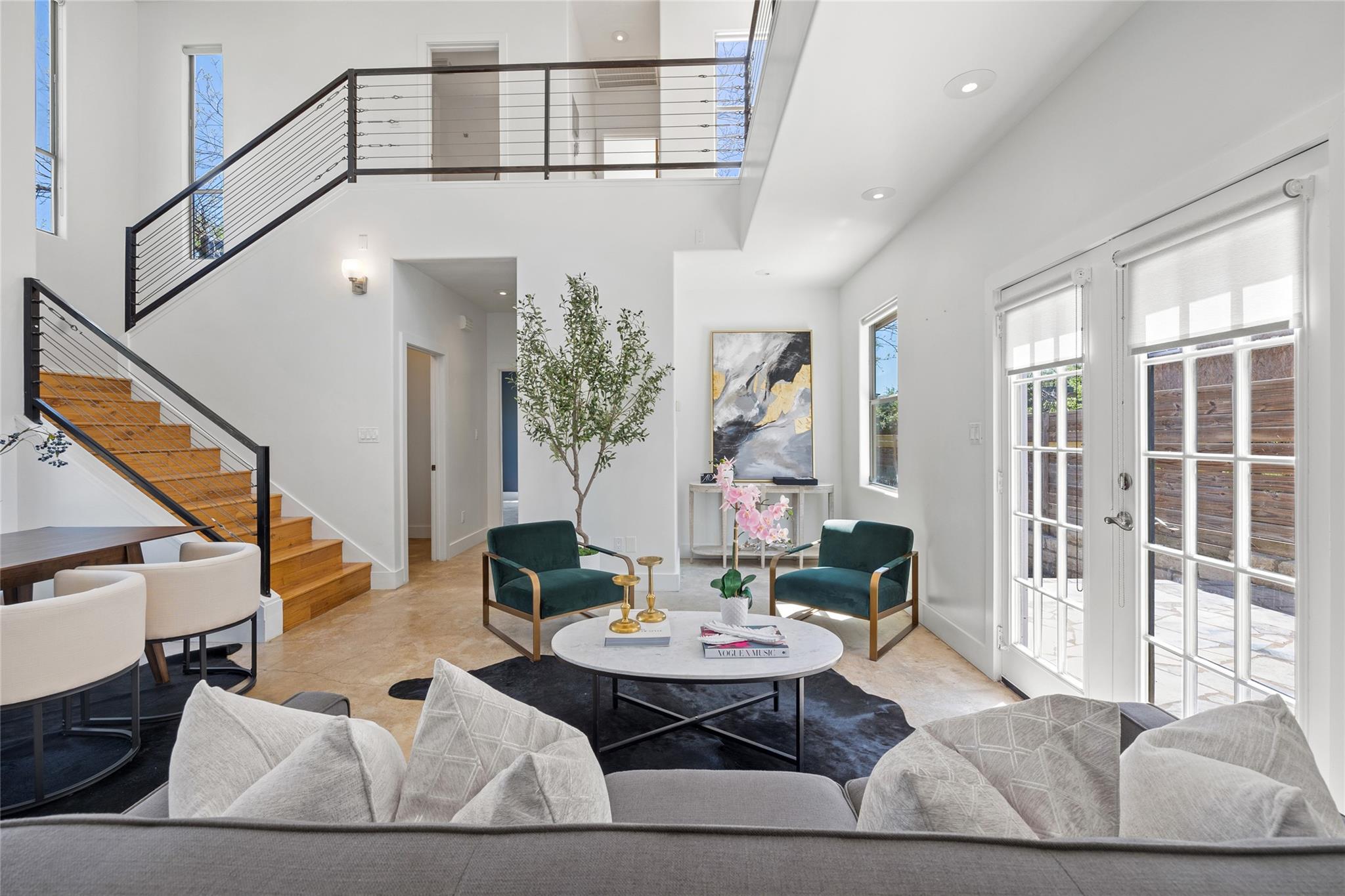 ABOR-5364449, 2415 E 8th ST