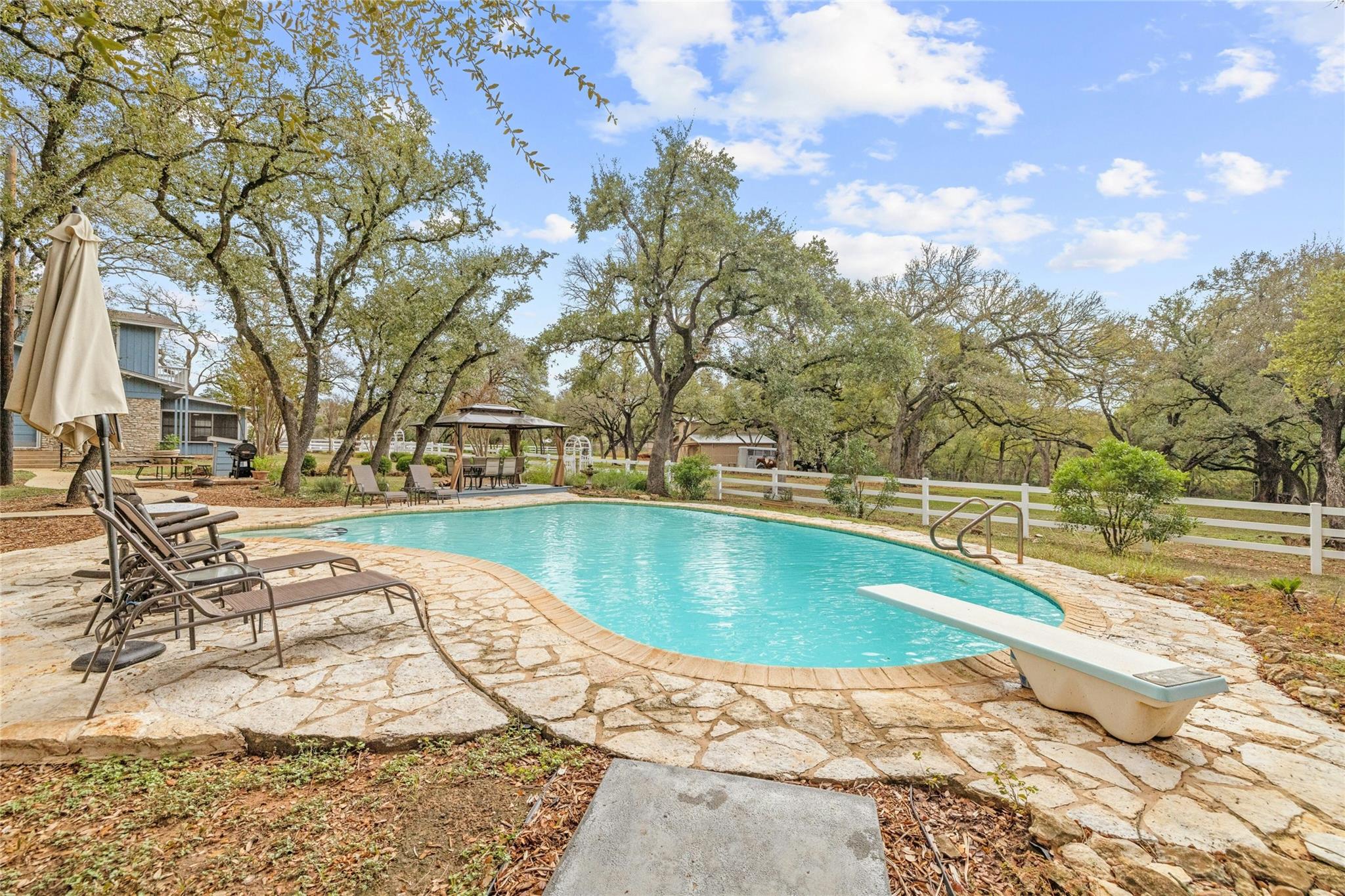 ABOR-8692678, 4005 Del Robles DR