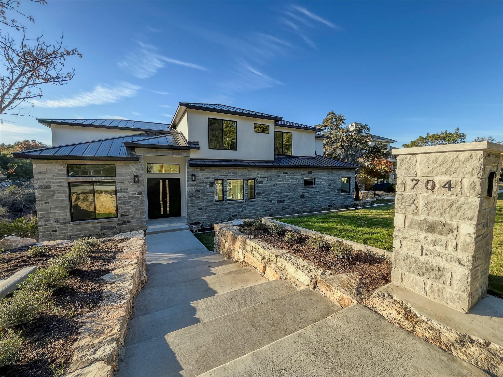 ABOR-6871245, 704 Bermuda ST