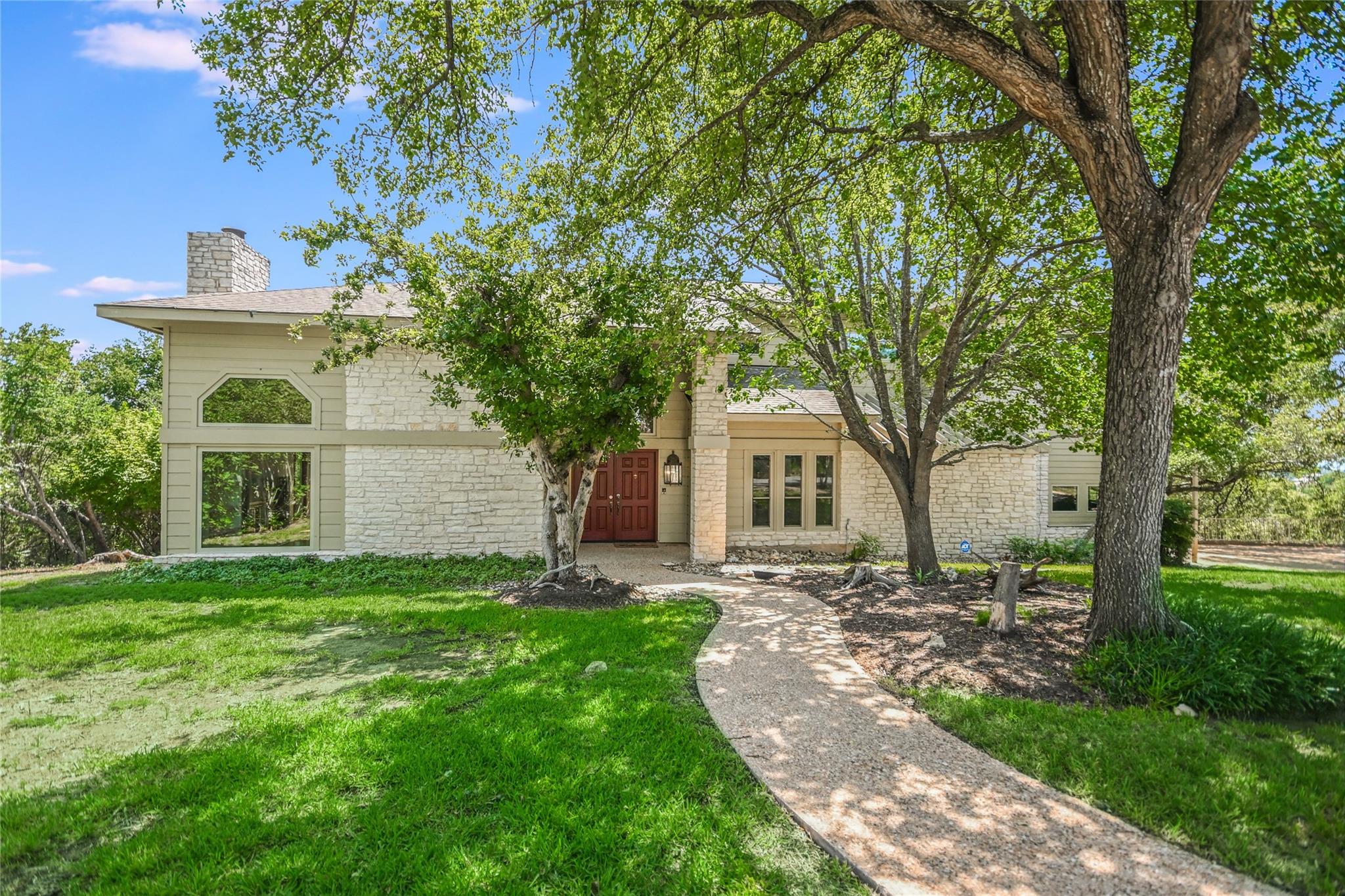 ABOR-3394937, 3 Hedge LN