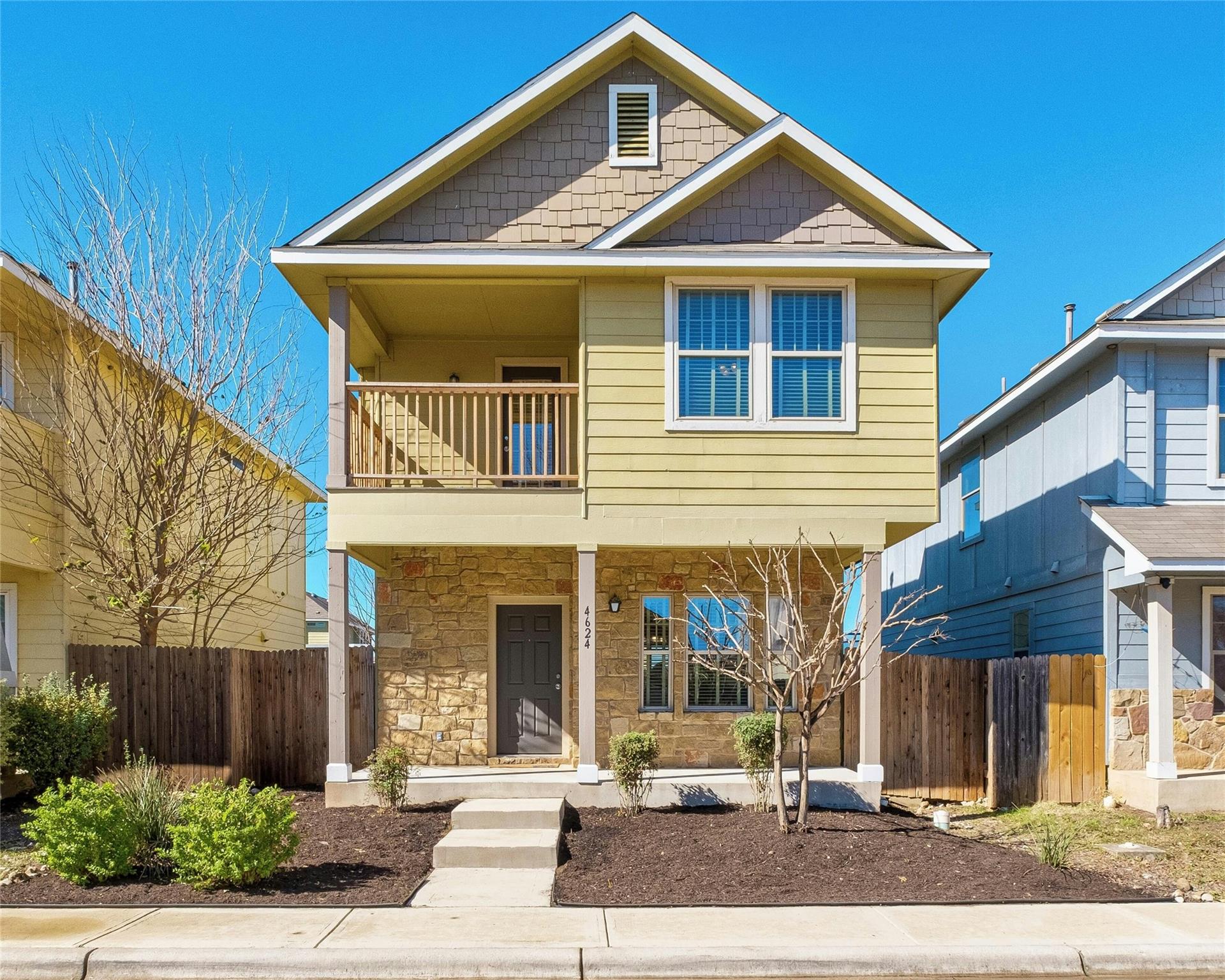 ABOR-9055368, 4624 Senda LN # 216