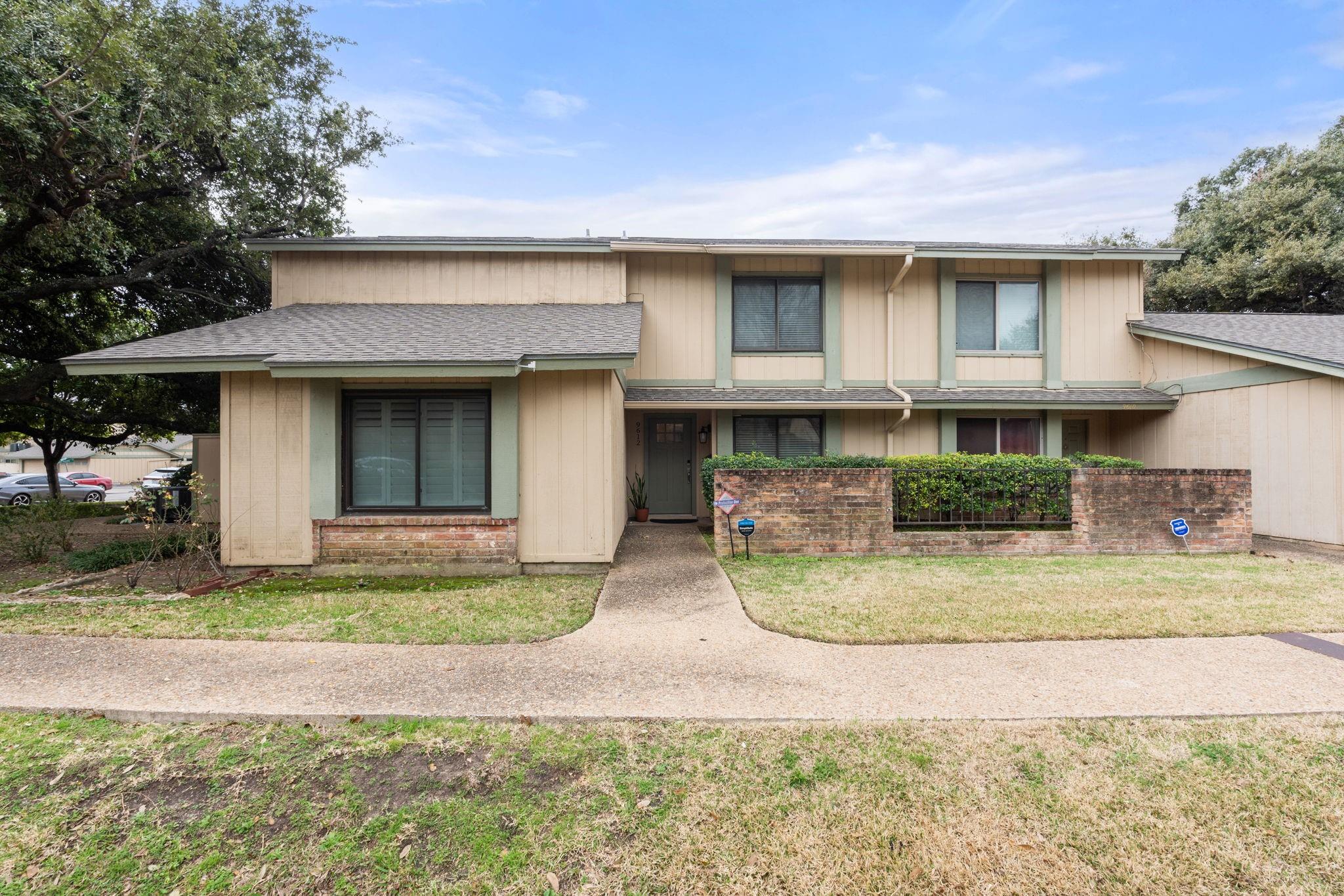 ABOR-4692292, 9612 Blue Creek LN