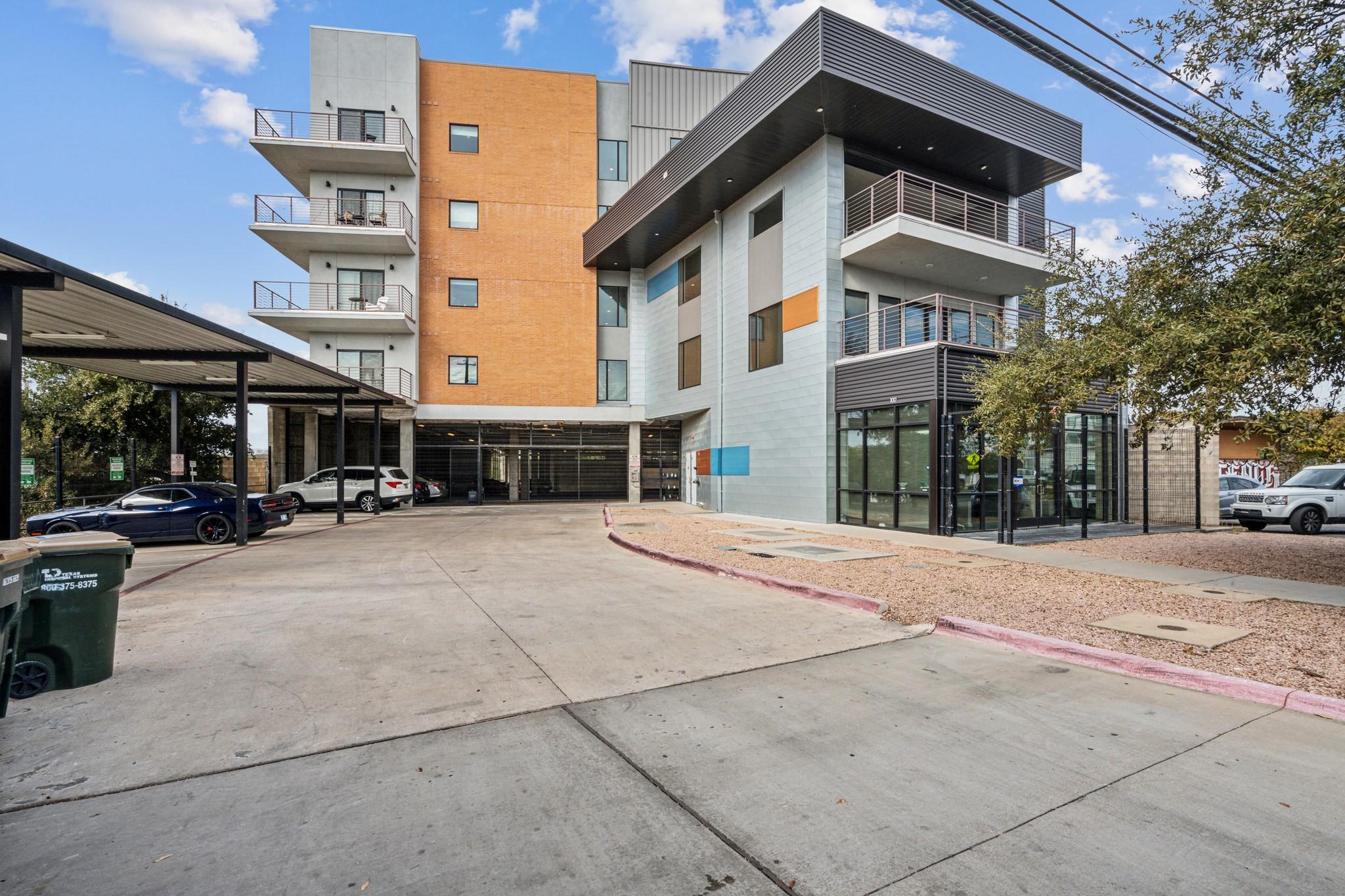 ABOR-9938826, 6444 Burnet RD # 305