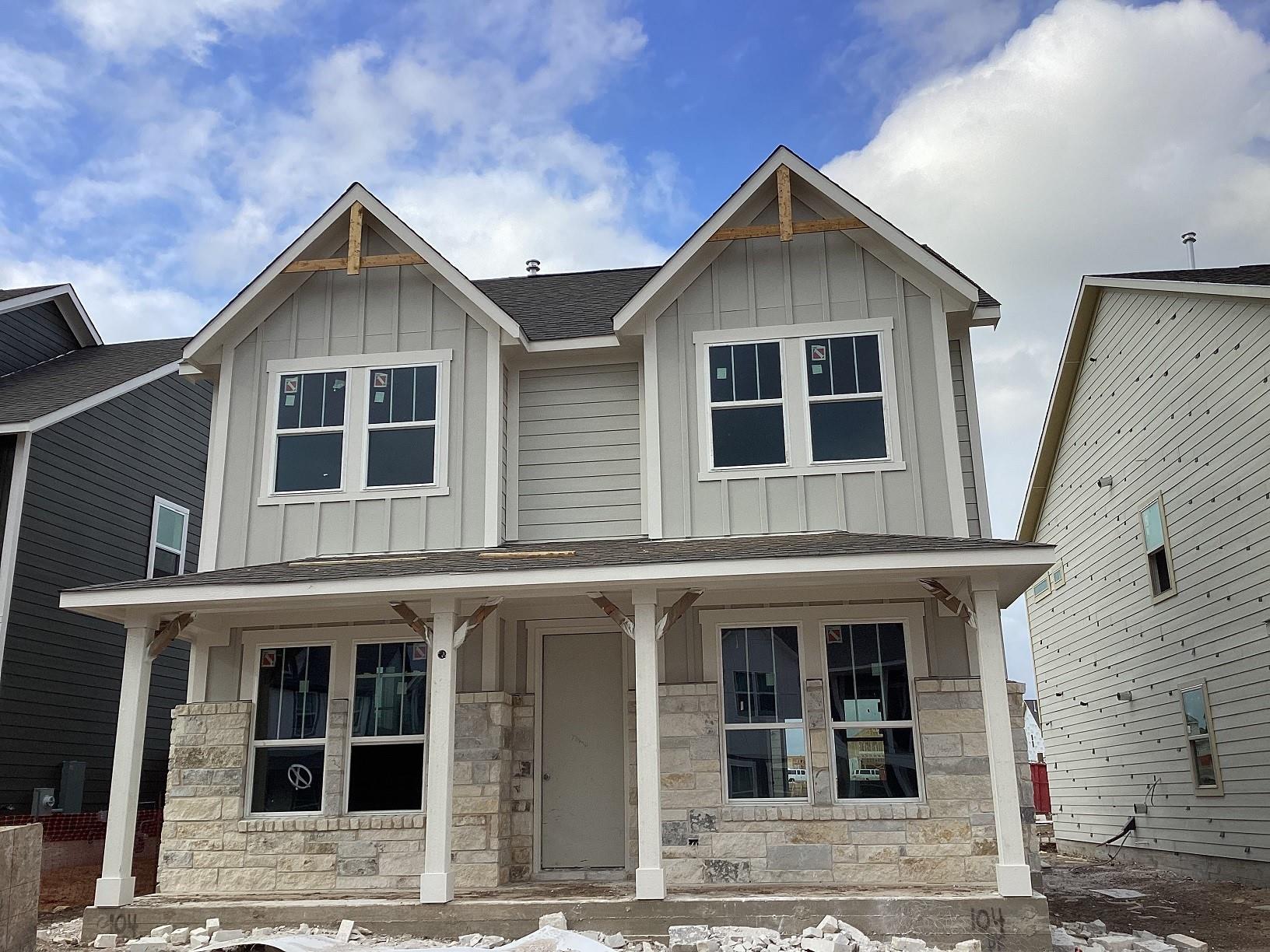 ABOR-7563015, 104 Clemens DR