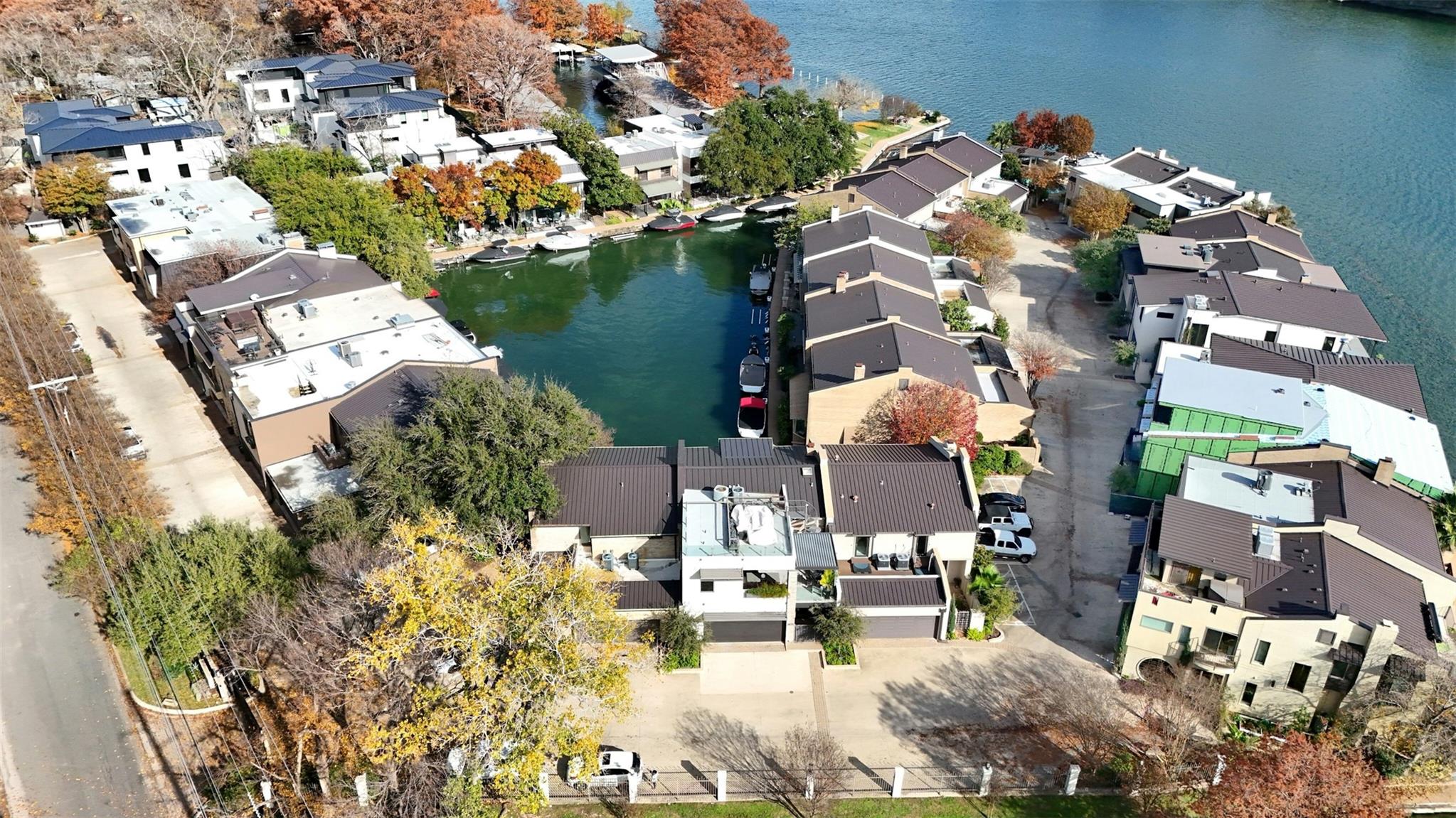 ABOR-3006071, 2433 Westlake DR