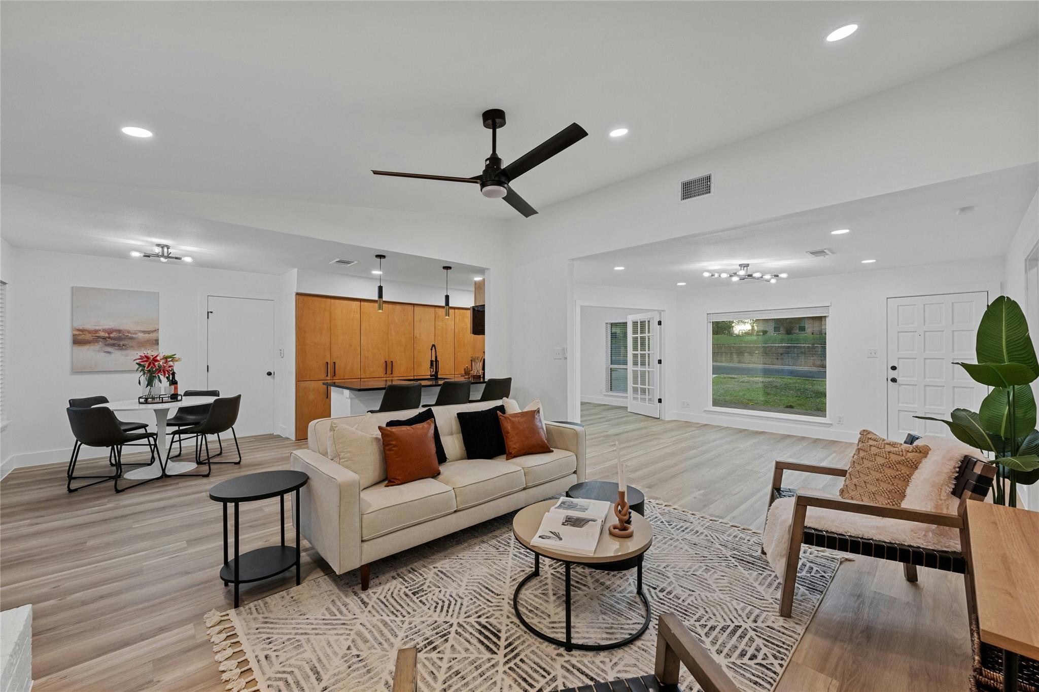 ABOR-2899264, 5809 Cherry Creek DR