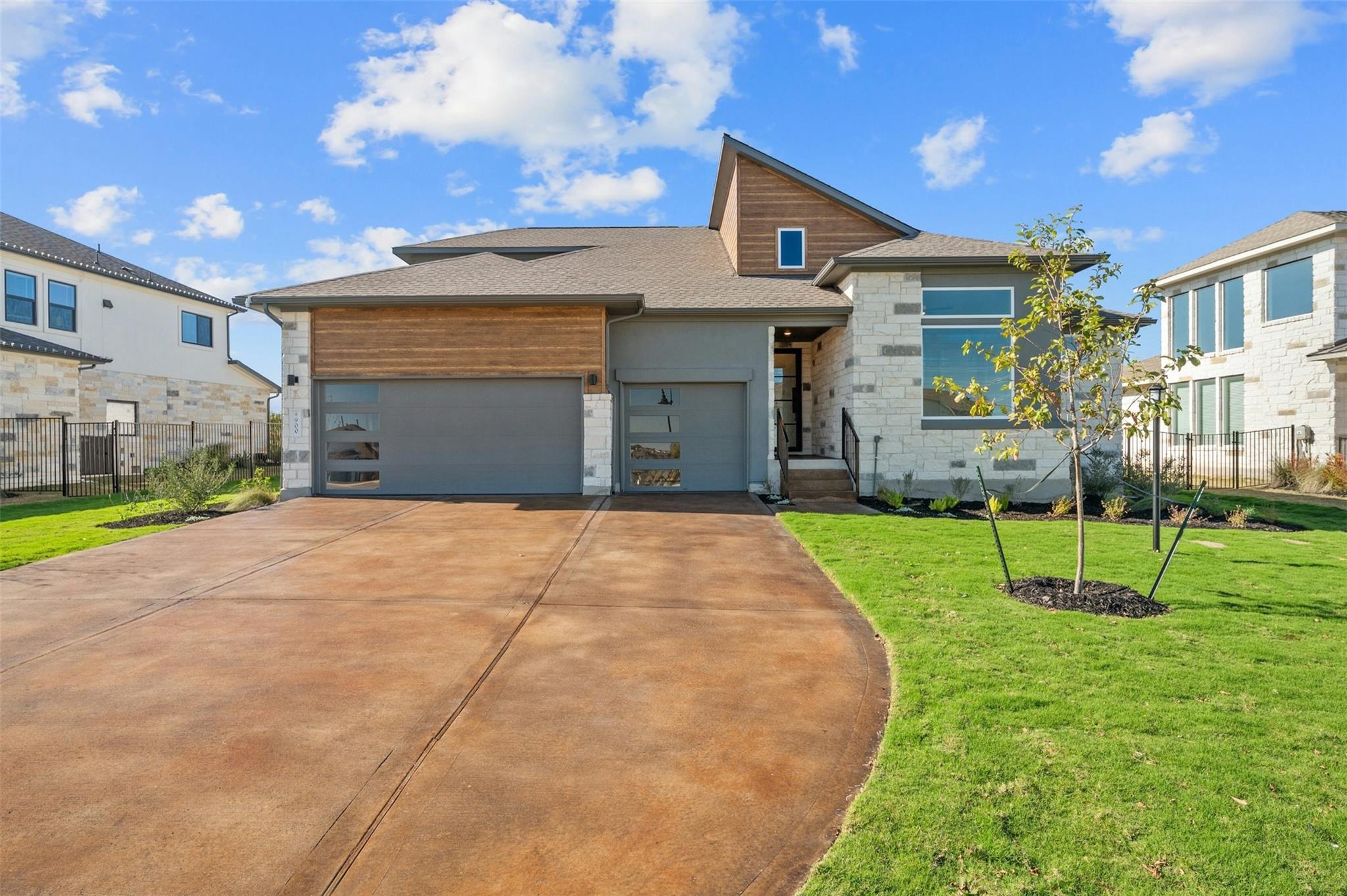 ABOR-7562884, 900 Arundel RD