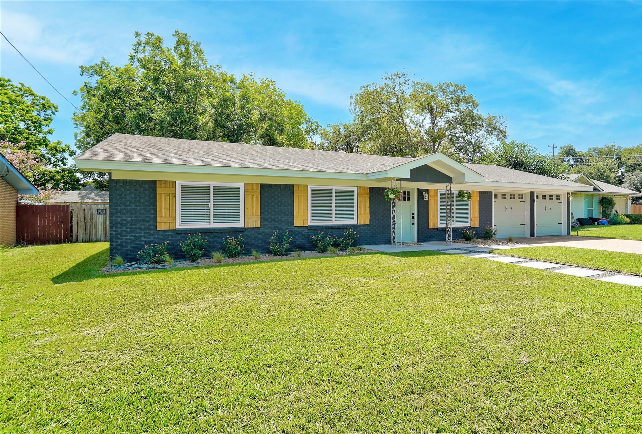 ABOR-6904033, 303 Pine ST