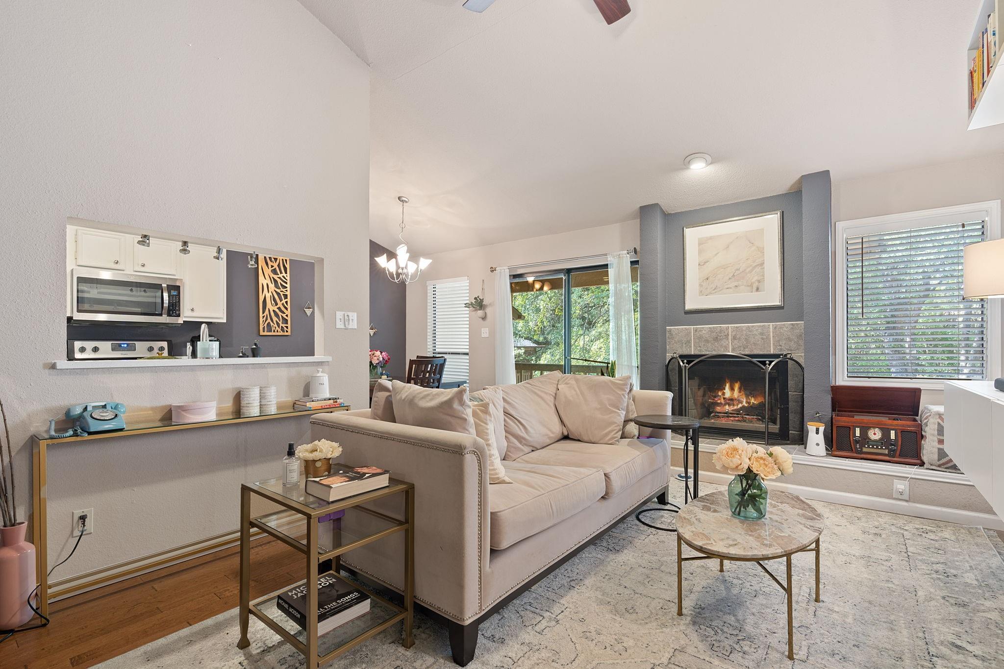 ABOR-5244673, 9100 Mountain Ridge DR # 210