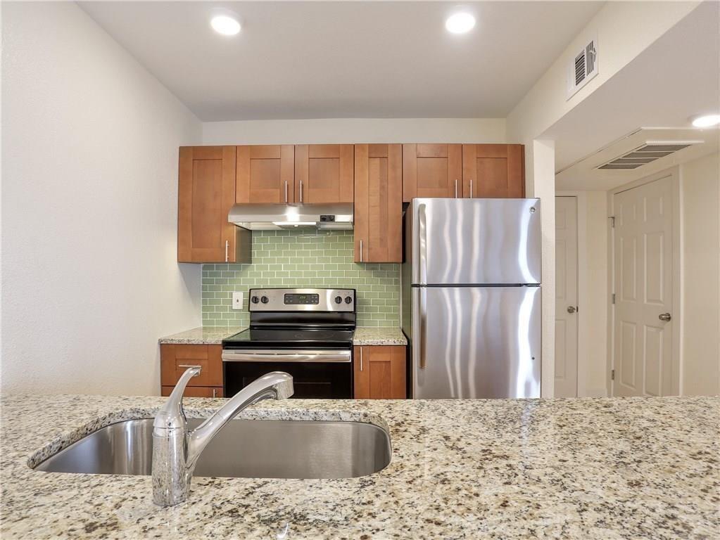 ABOR-5633208, 909 Reinli ST # 238
